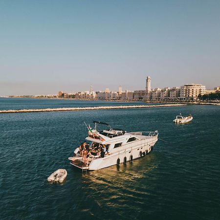 Discoverboat - Pita - Exclusive Boat&Breakfast Бари Екстериор снимка